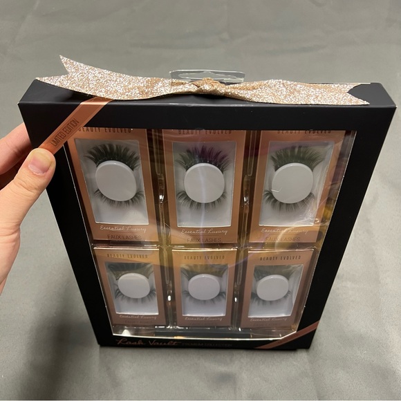 🌴Women’s Beauty Evolved Lash Vault Premium Collection Limited Edition Lashes - Picture 2 of 3